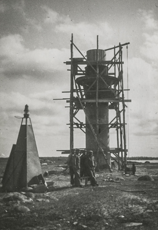 Строительство северного маяка Прангли